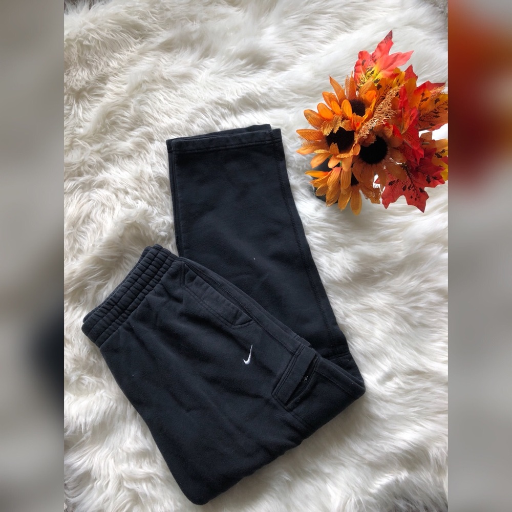 MENS NIKE CARGO SWEATS